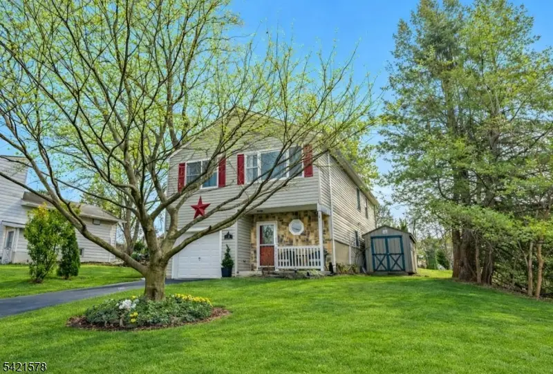 20 Park Ave, Delaware Park, NJ 08865 - #2