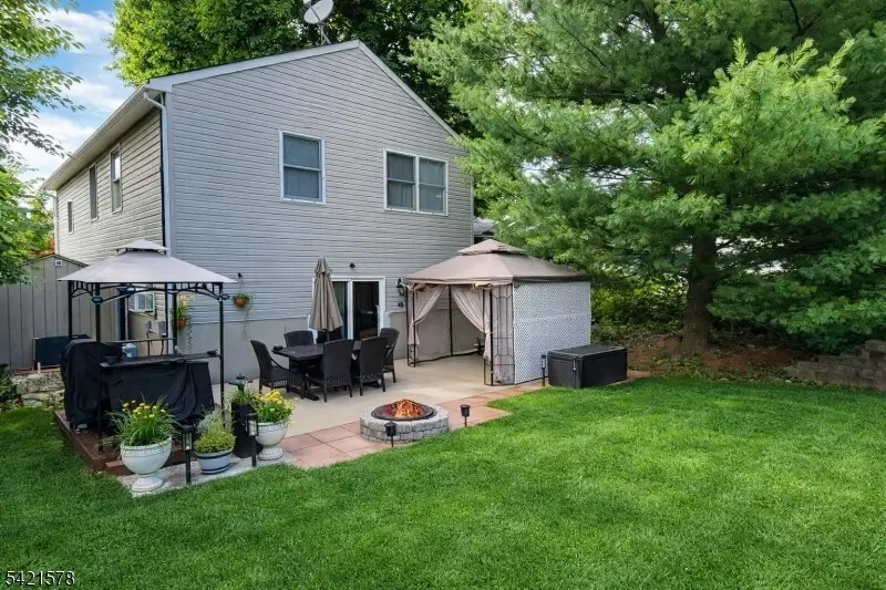 20 Park Ave, Delaware Park, NJ 08865 - #3