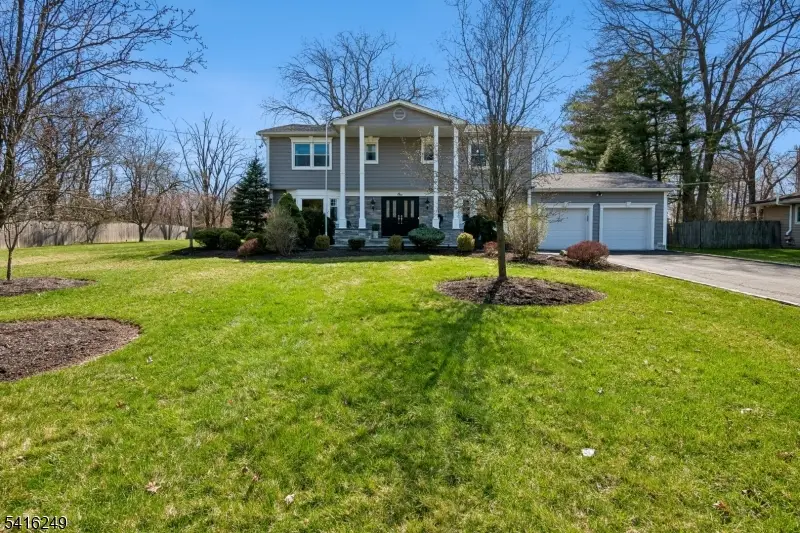 1 Dellmead Dr, Livingston, NJ 07039 - #2
