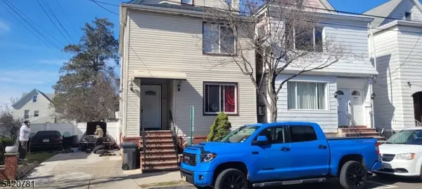 64 Seger Ave, Clifton City, NJ 07011