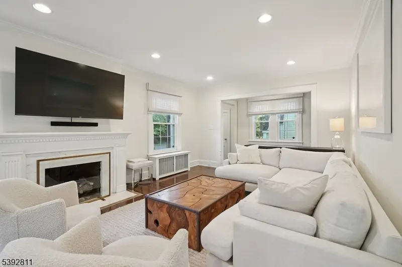 275 Woodland Ave, Summit, NJ 07901 - #3