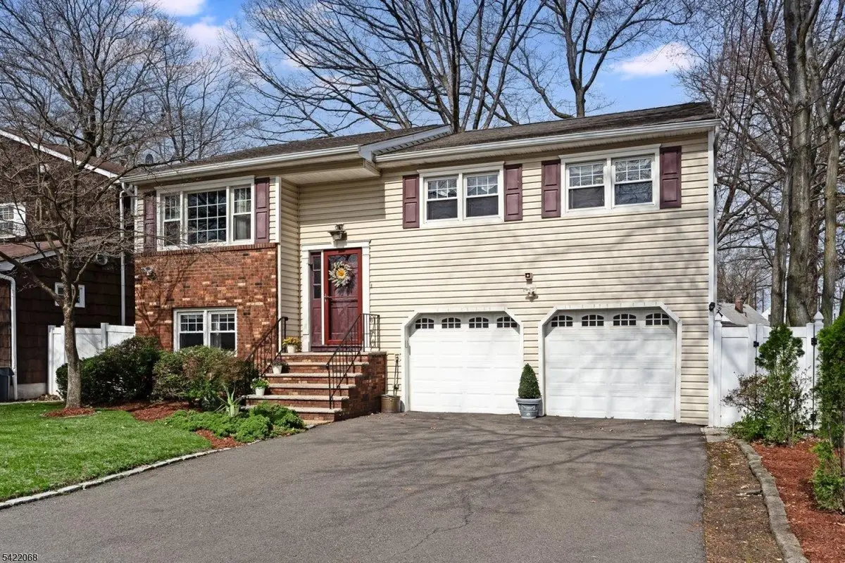 760 Summit Rd, Union, NJ 07083 - #1