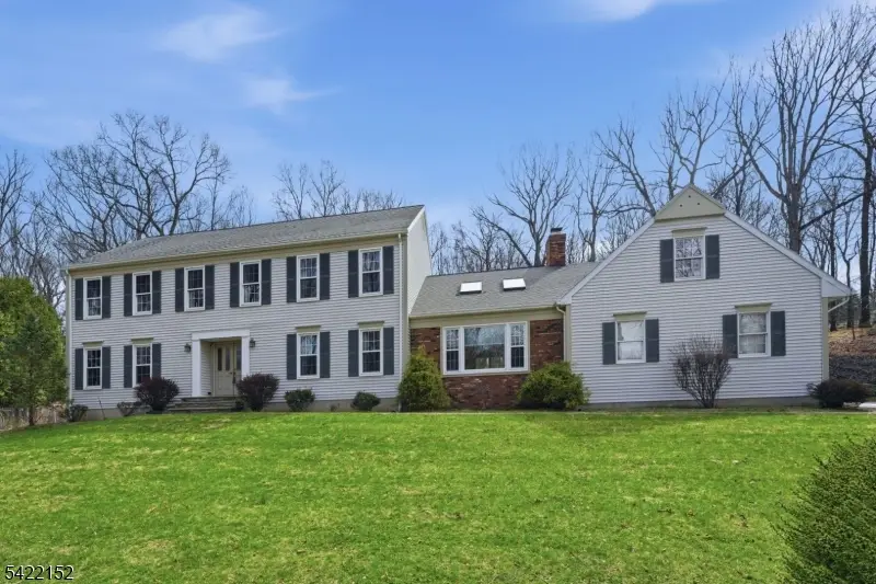 10 Acorn Dr, Washington, NJ 07853 - #2