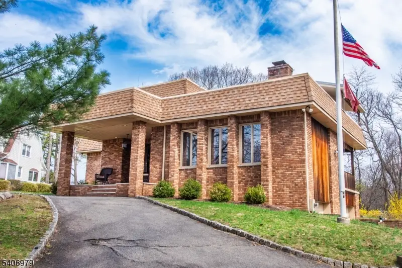 845 Rifle Camp Rd, Woodland Park, NJ 07424 - #1