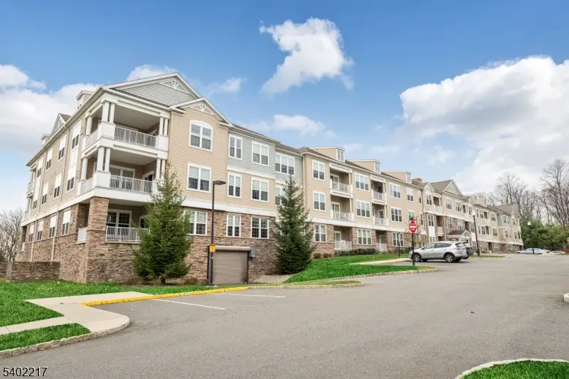 5107 Veterans Dr, Mount Hope, NJ 07885 - #2