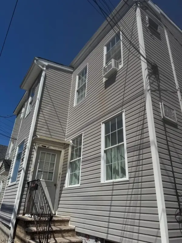 116 Redwood Ave, Paterson City, NJ 07522