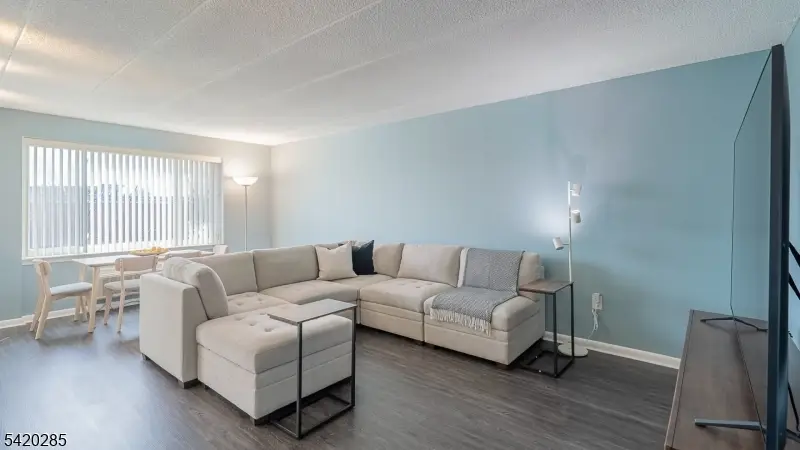 190 Morris Avenue #3B, Springfield, NJ 07081 - #2