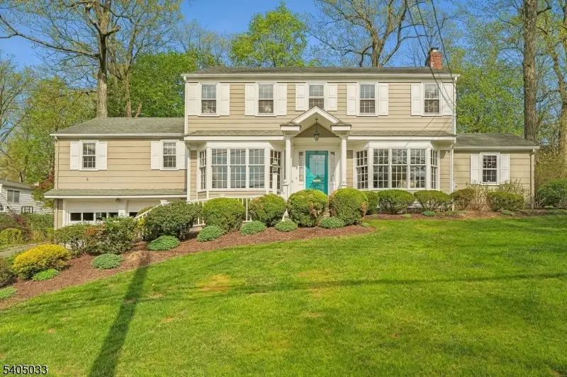 84 Pine Grove Ave, Summit, NJ 07901 - #1