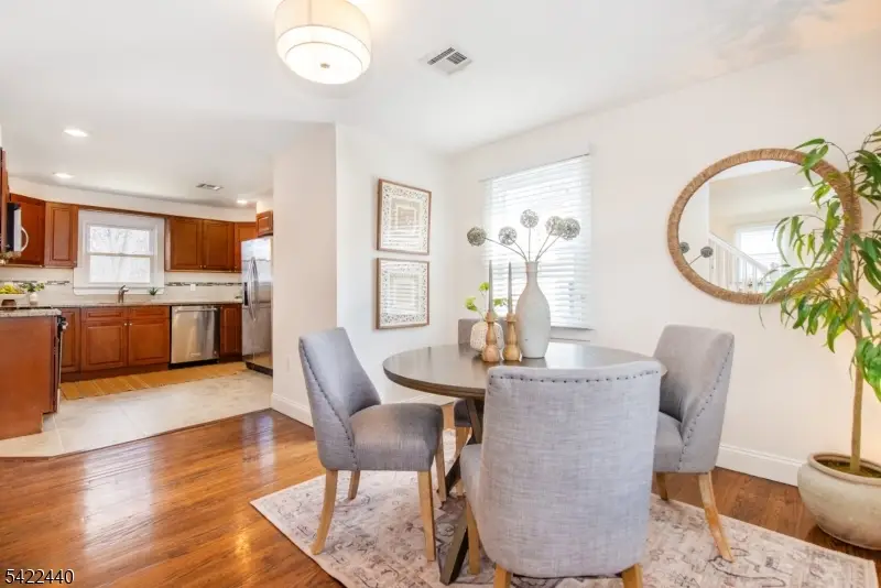 74 Franklin St, Verona, NJ 07044 - #3