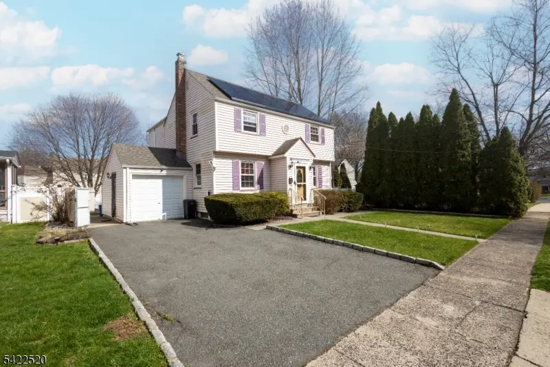 77 High St, Brookdale, NJ 07003 - #3