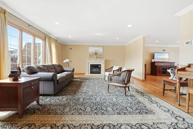 16 Arlington Blvd, North Arlington, NJ 07031 - #2