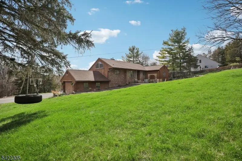 5 Bucky Ln, Vernon, NJ 07462 - #2