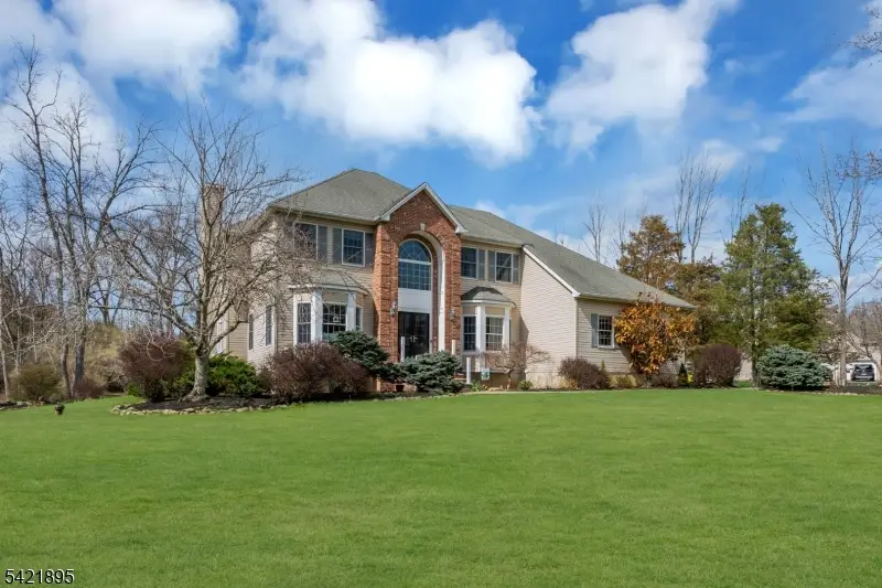 14 Misty Ln, Green, NJ 07821 - #1