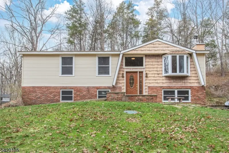 4 Rocky Way, Hampton, NJ 07860 - #2