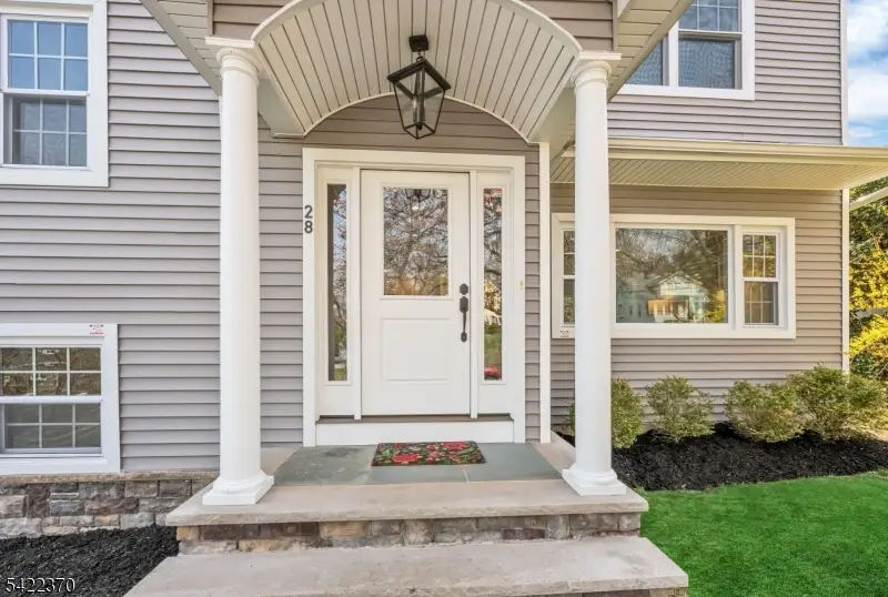 28 Princeton Pl, Glen Rock, NJ 07452 - #2