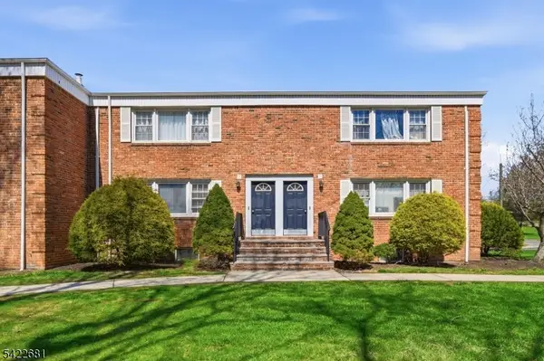 11 Morgan Lane, Unit 2a #2A, Bridgewater Twp., NJ 08807