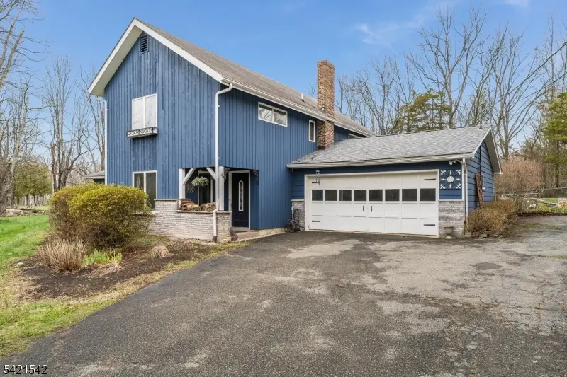 39 Edge Hill Rd, Blairstown, NJ 07825 - #2