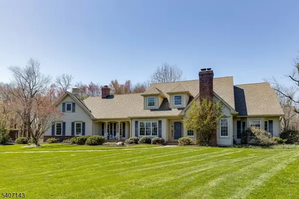 971 Nepawin Ln, Scotch Plains Twp., NJ 07076