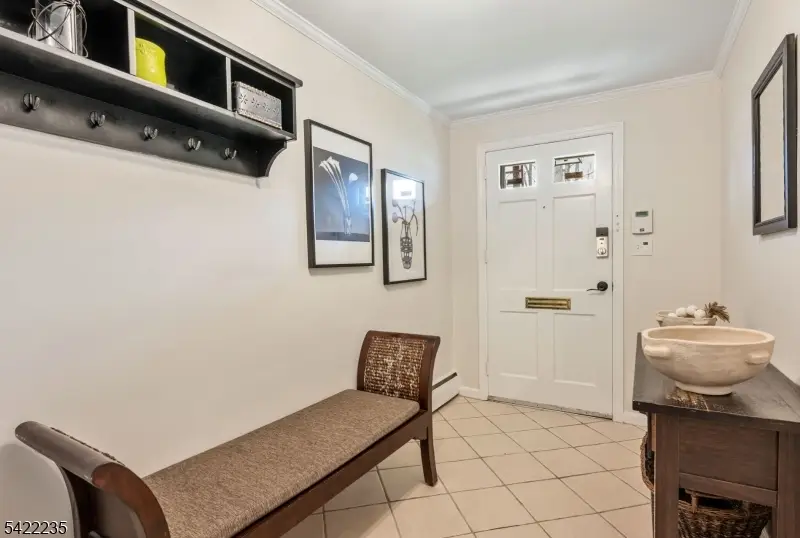 9 Oxford Dr, Livingston, NJ 07039 - #2