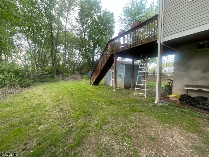 42 Riverlawn Dr, Wayne, NJ 07470 - #2