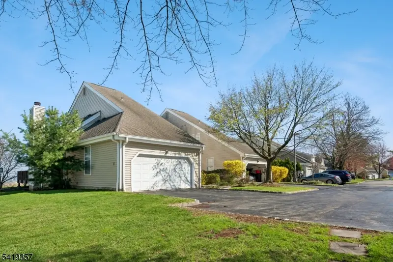 163 Dezenzo Ln, West Orange, NJ 07052 - #2