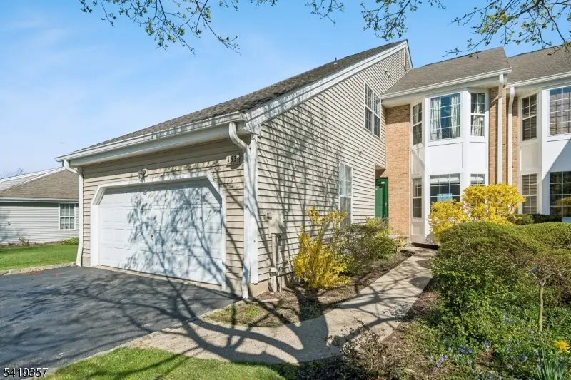 163 Dezenzo Ln, West Orange, NJ 07052 - #3