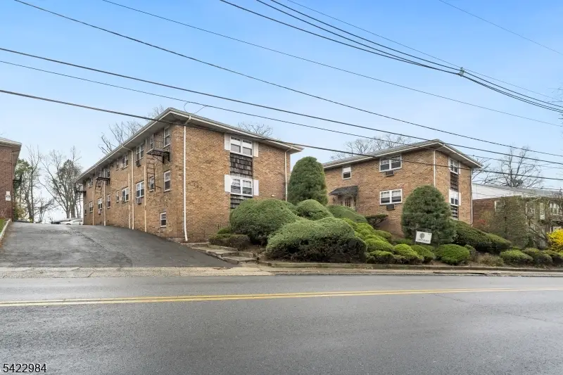 162 Belleville Ave #1A, Bloomfield, NJ 07003 - #1