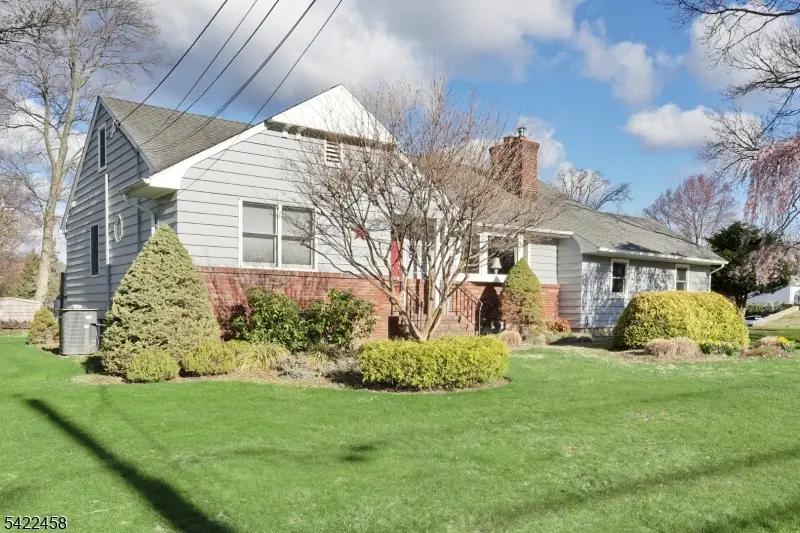 223 Linda Vista Ave, North Haledon, NJ 07508 - #2