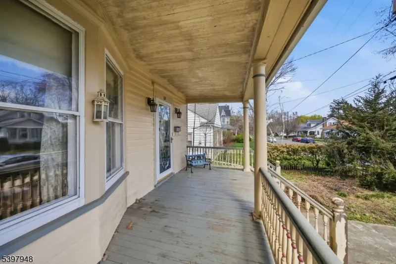 23 Parker St, Belvidere, NJ 07823 - #3