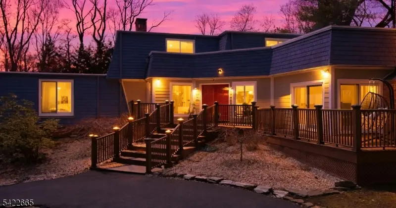 947 Franklin Lake Rd, Franklin Lakes, NJ 07417 - #3