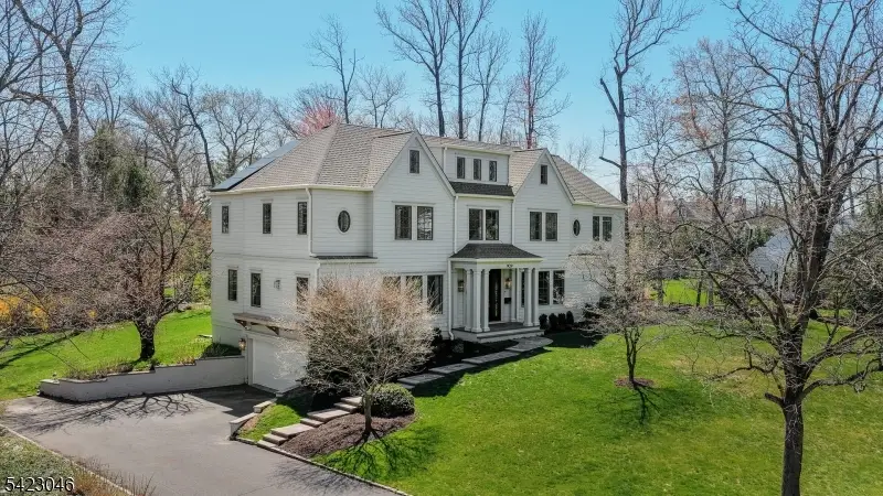 909 Wyandotte Trl, Westfield, NJ 07090 - #2