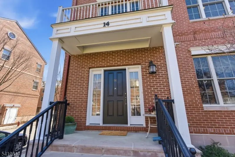 14 Gable Walk, Livingston, NJ 07039 - #1