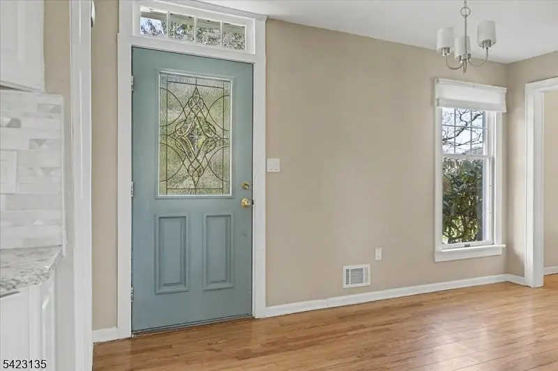 442 Buckhorn Dr, White, NJ 07823 - #3