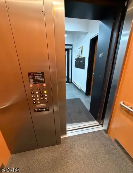 211 40th St #3C, Union City, NJ 07087 - #2