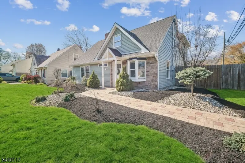 126 Greenbrook Rd, Dunellen, NJ 08812 - #1