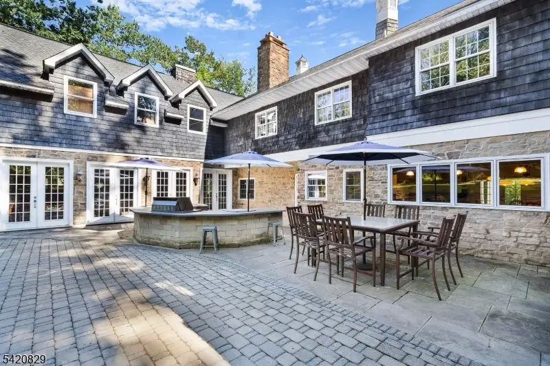 3 Laurel Ln, Chester, NJ 07930 - #3