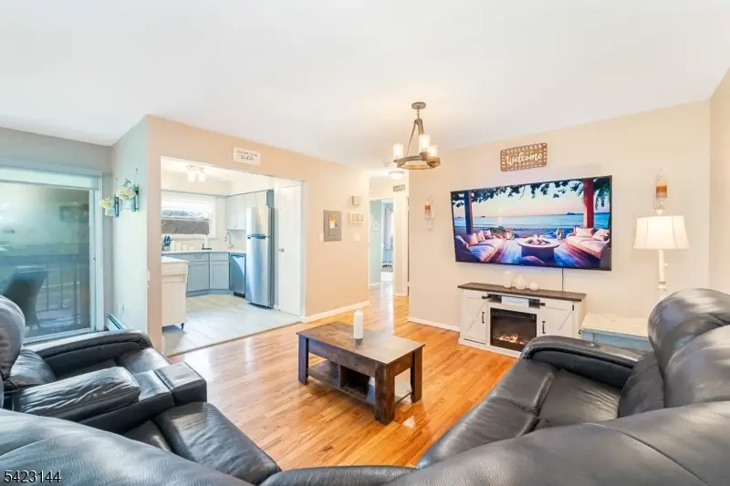 50 Deanna Dr #130, Hillsborough, NJ 08844 - #1