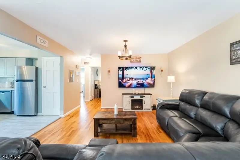 50 Deanna Dr #130, Hillsborough, NJ 08844 - #2