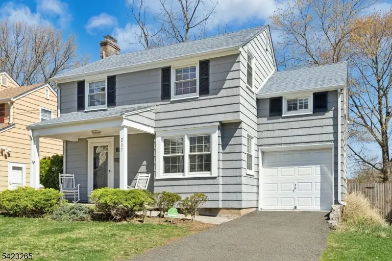 207 2nd St, Fanwood, NJ 07023 - #1