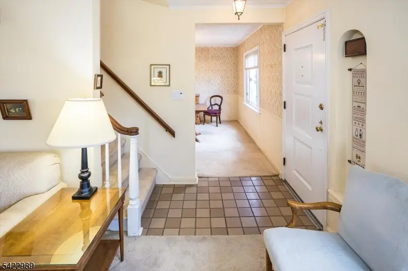 31 Burlington Rd, Clifton, NJ 07012 - #2