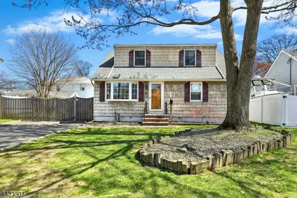 348 Maplewood Ave, Kenilworth Boro, NJ 07033