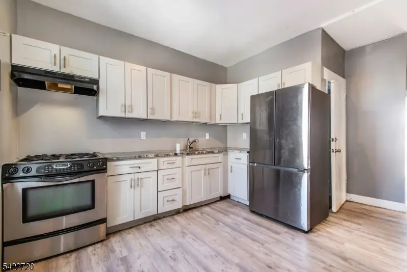 357 16th Ave, Irvington, NJ 07111 - #1