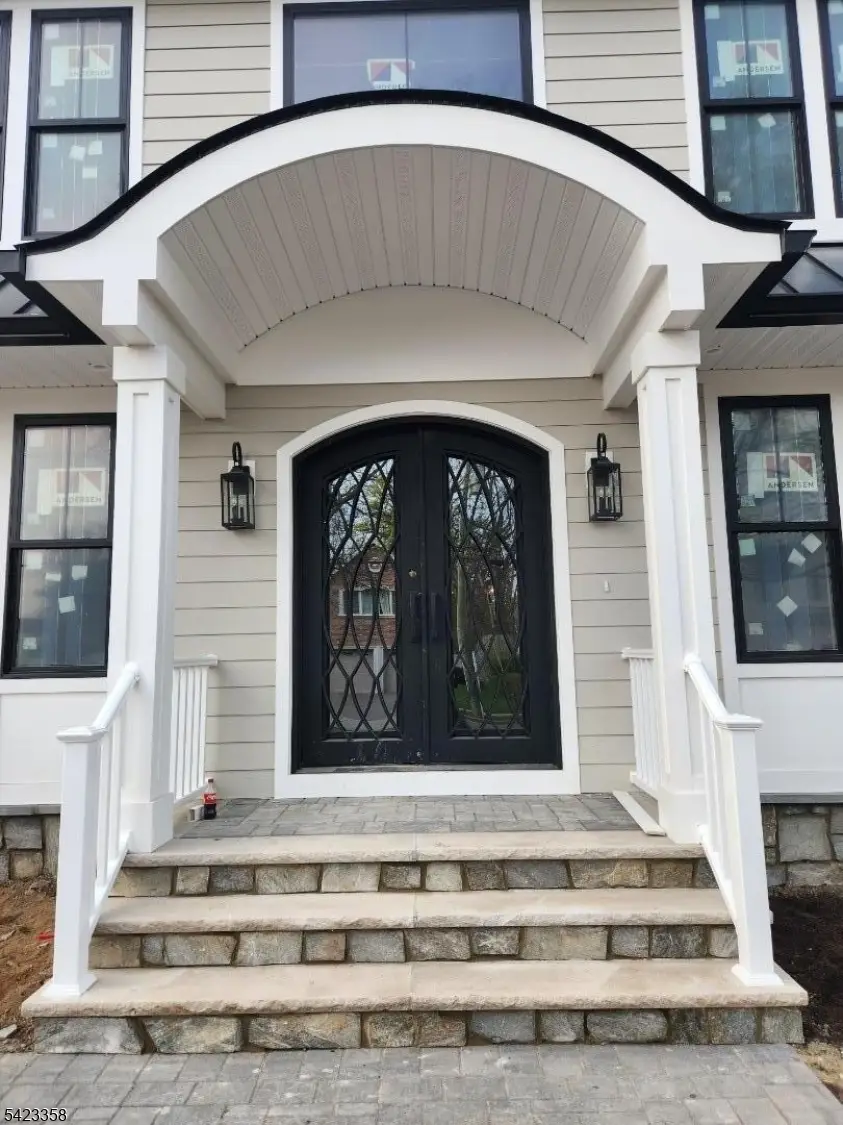 86 Azalea St, Paramus, NJ 07652 - #2