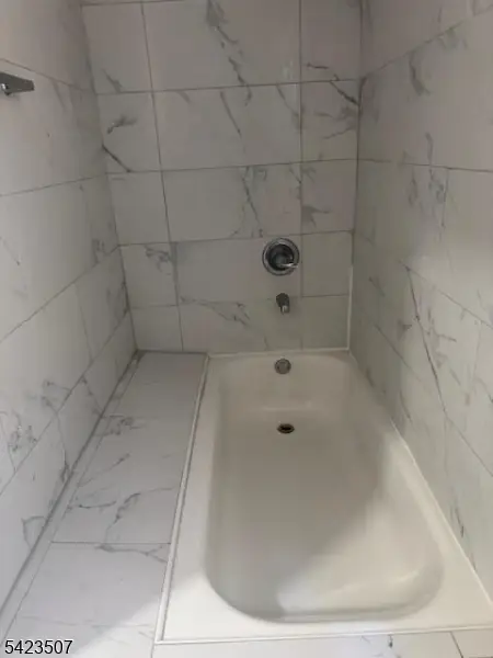 525 Franklin St, Elizabeth, NJ 07206 - #3