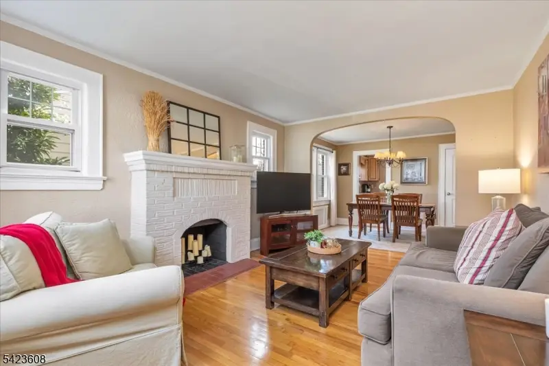 111 Columbia Ave, Cranford, NJ 07016 - #2