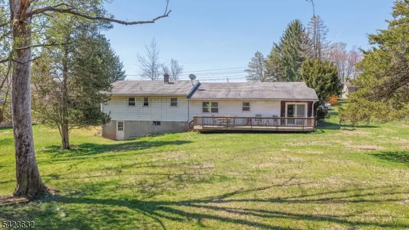 7 Charles Rd, Holland, NJ 08848 - #3