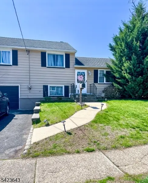 105 Howard Ave, Clifton, NJ 07013 - #1