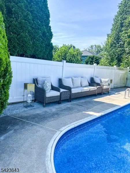 105 Howard Ave, Clifton, NJ 07013 - #3