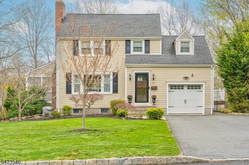 171 Hillside Ave, Chatham, NJ 07928 - #1