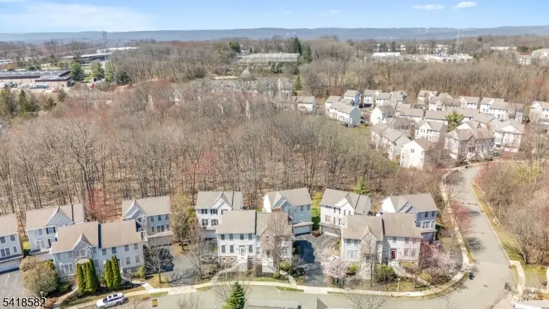 140 Arrowgate Dr, Randolph, NJ 07869 - #2